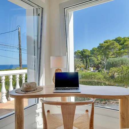 Casa Iris Villa *